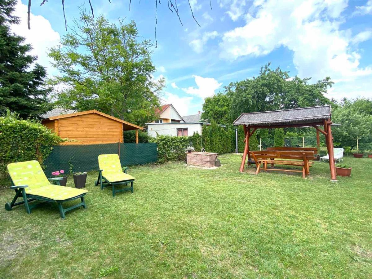 Munkácsy Apartmanok Balatonfenyves Exterior foto